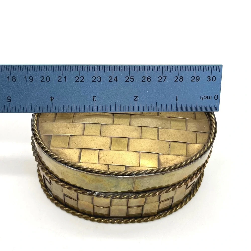 Vintage Brass Woven Basket Trinket Jewelry Box Decorative Container‎ Oval